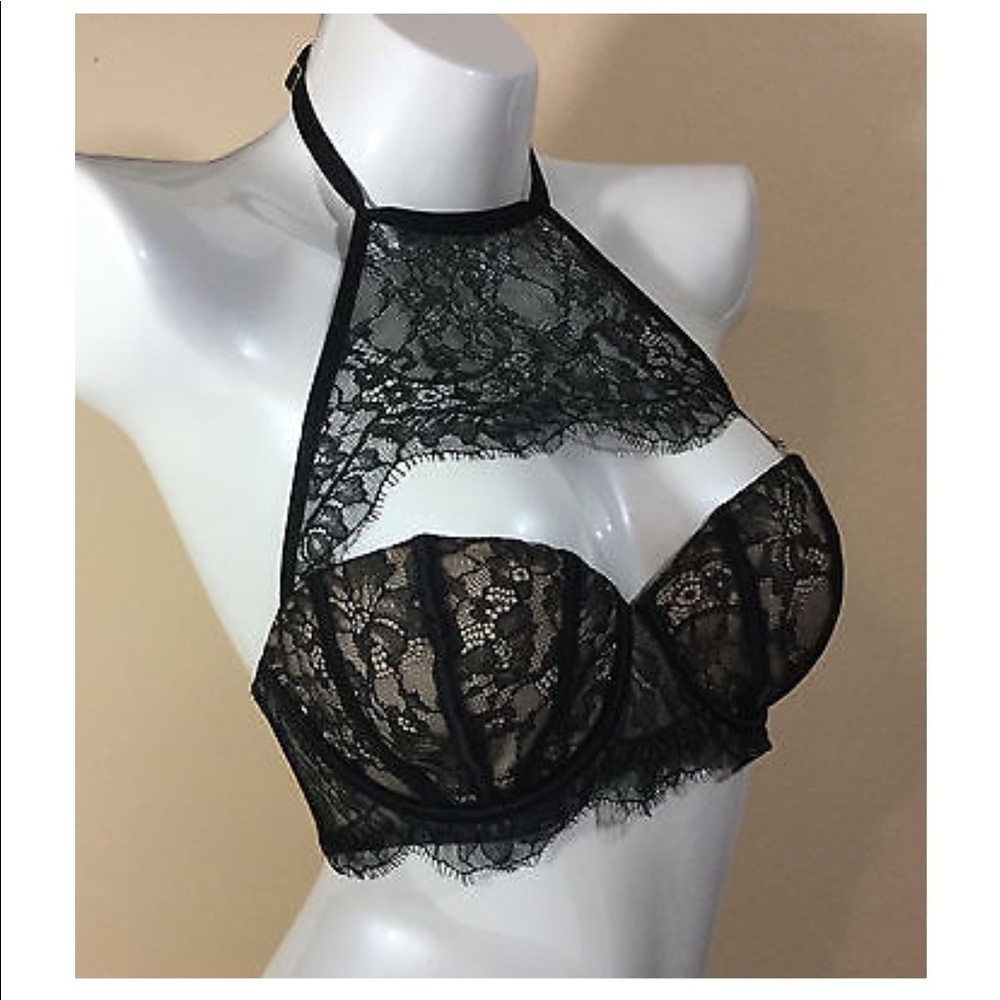 VICTORIA’S SECRET VERY SEXY UNLINED BALCONET BRA